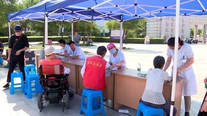 市殘聯(lián)舉行第三次全國&ldquo;殘疾預(yù)防日&rdquo;廣場宣傳咨詢活動(dòng)